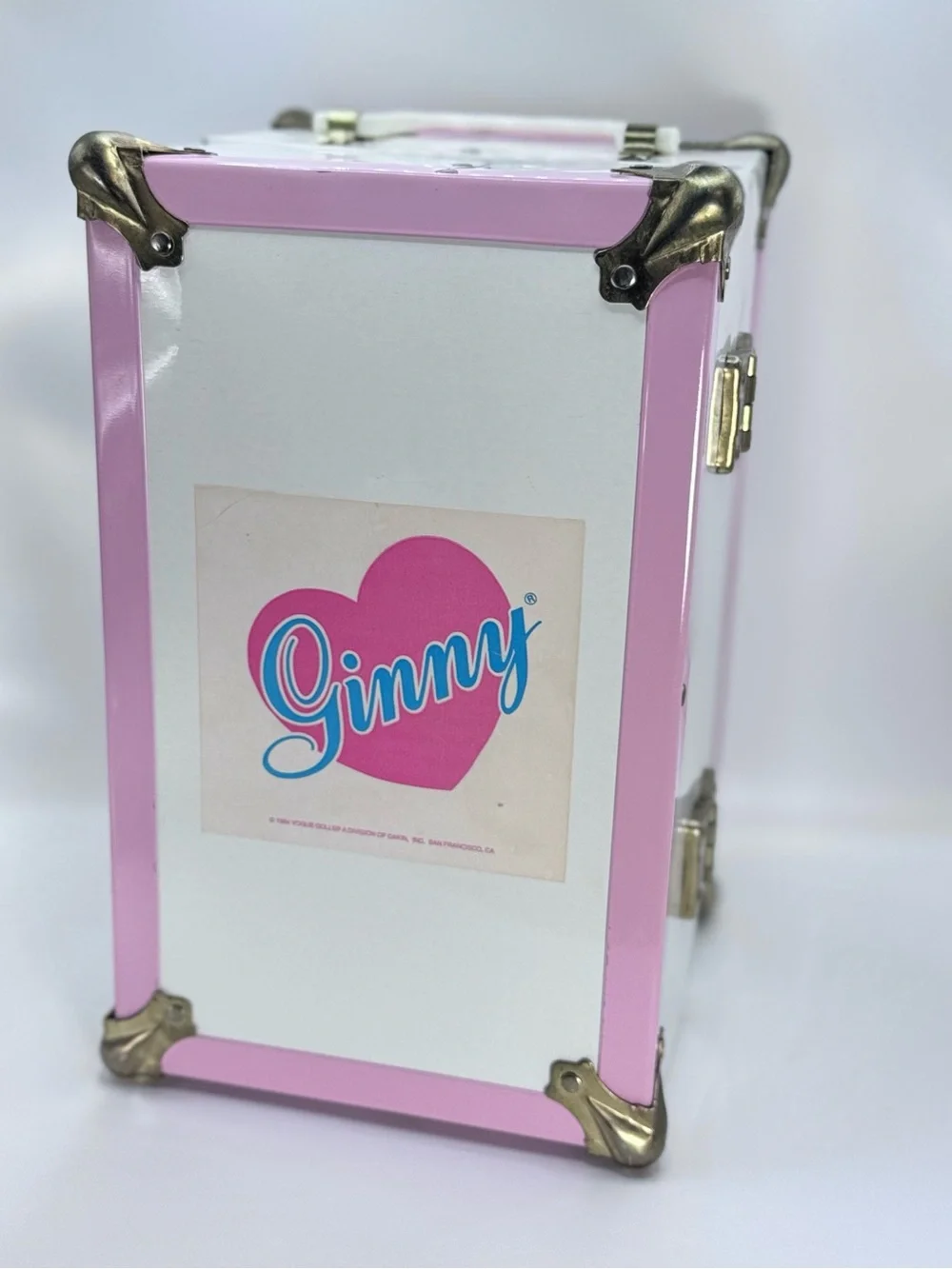 Vintage Vogue Dolls Ginny White and Pink Metal Doll Trunk